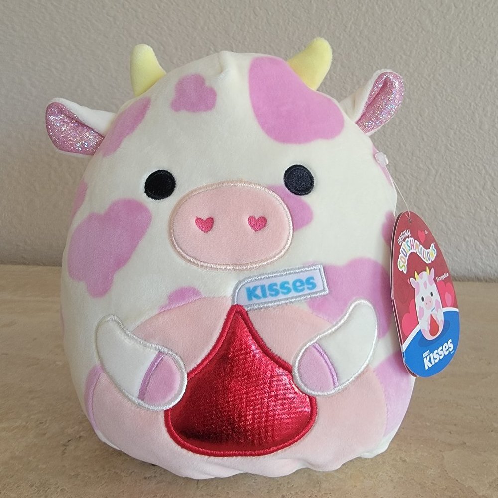 Squishmallows 8” Evangelica the Kisses Cow Valentines 2024 NWT
